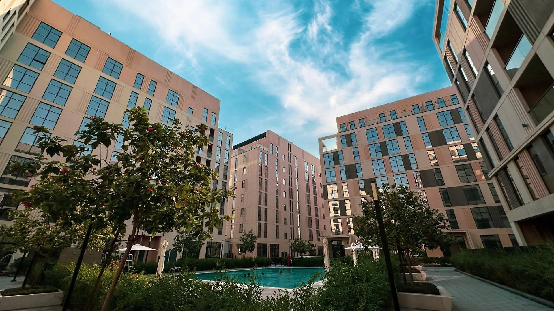 1-Bedroom With Living Room Apartment In Al Mamsha - Golden Horn