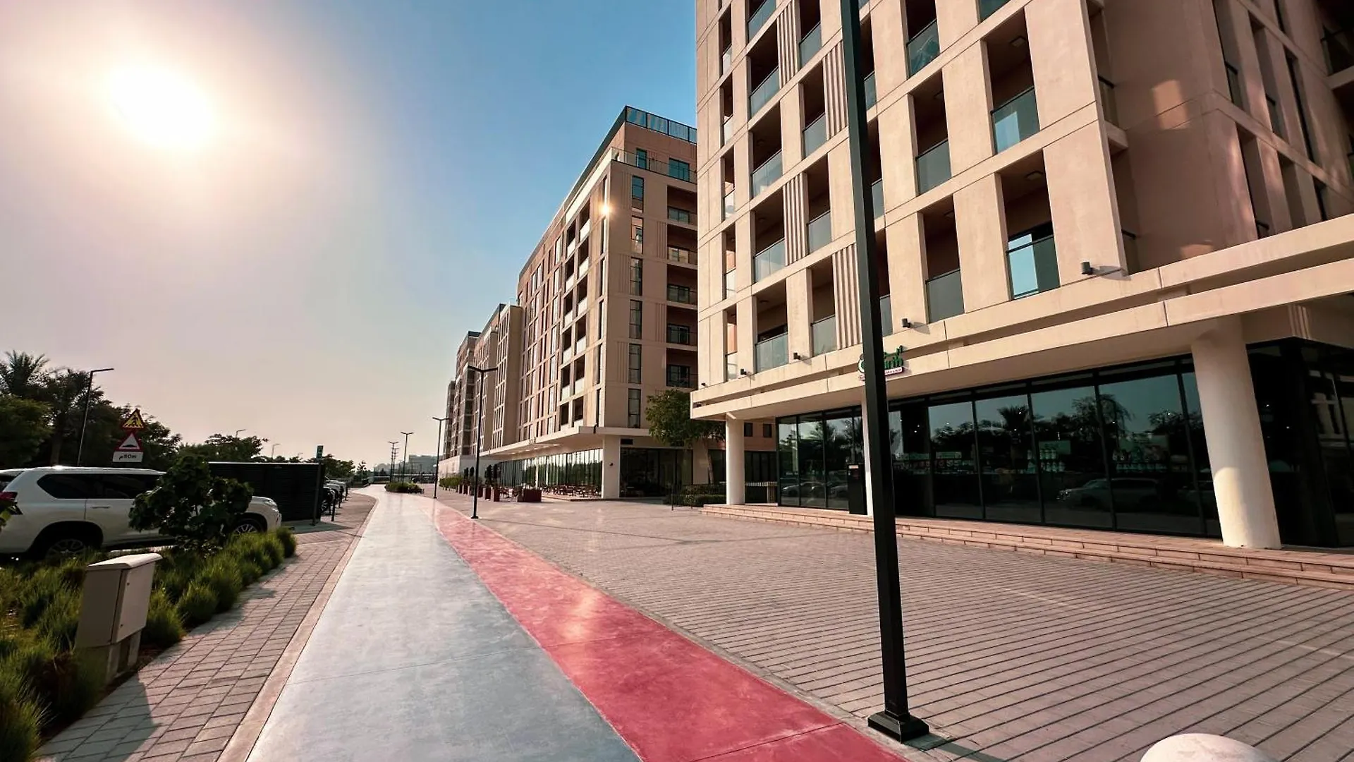 1-Bedroom With Living Room Apartment In Al Mamsha - Golden Horn Emirados Árabes Unidos